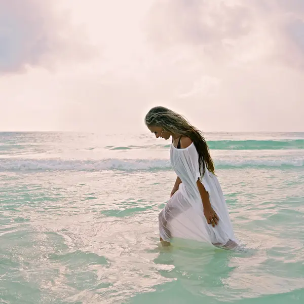Alessandra Montana — Vinyasa yoga and gong-led sound healing at Sanara in Tulum